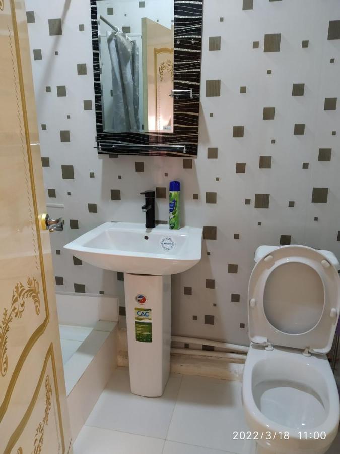 Family Guest House - Friends-J Nukus Ngoại thất bức ảnh