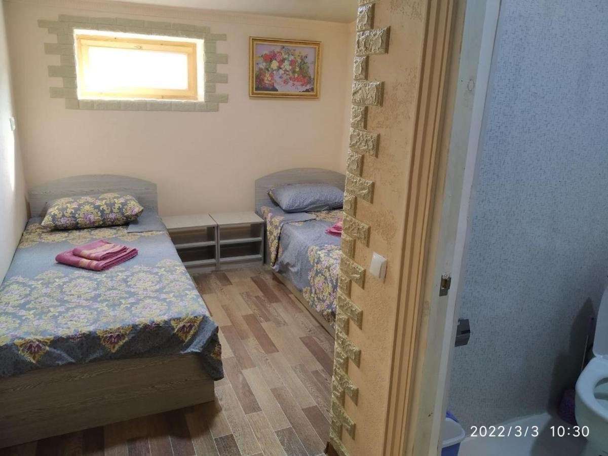Family Guest House - Friends-J Nukus Ngoại thất bức ảnh