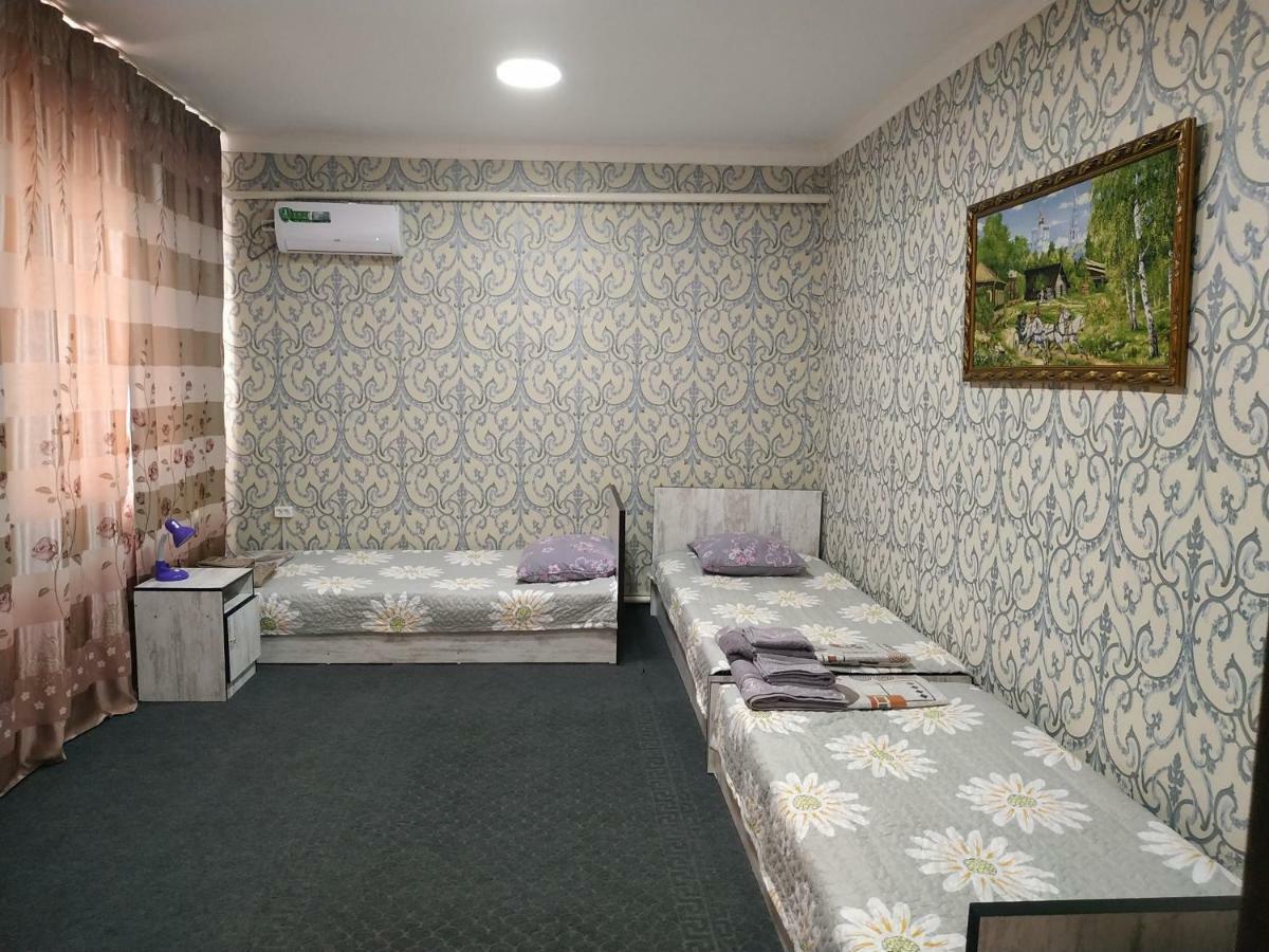 Family Guest House - Friends-J Nukus Ngoại thất bức ảnh
